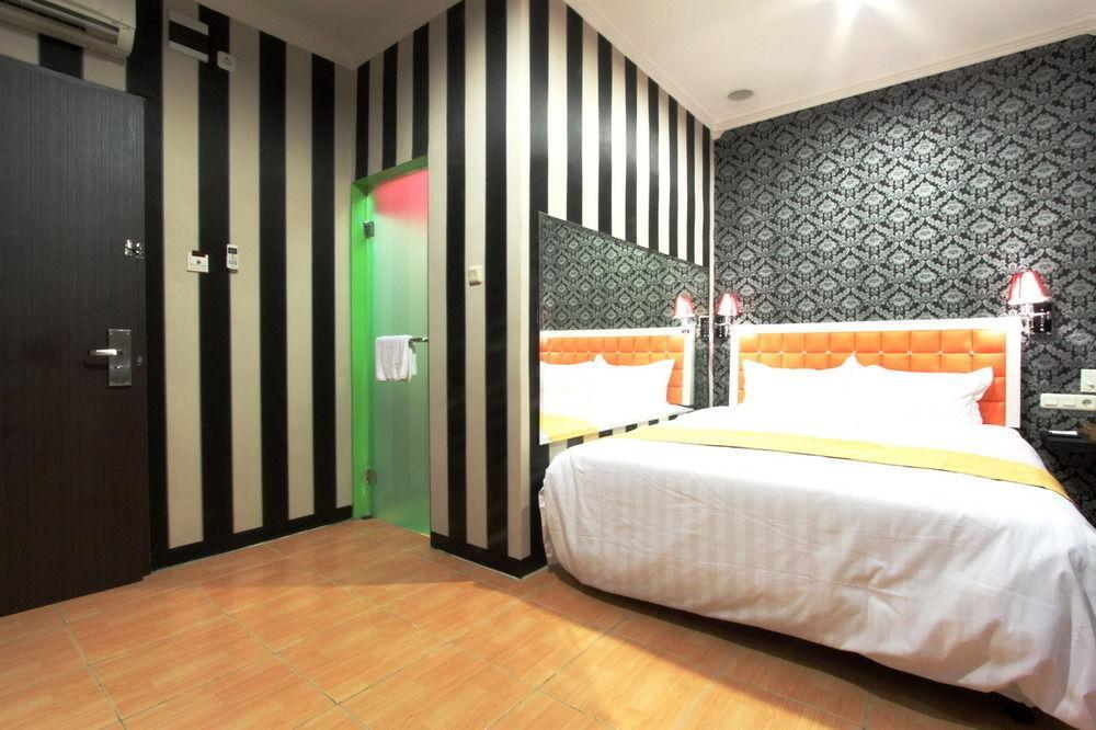 Hotel Rovi Boutique Yakarta Exterior foto