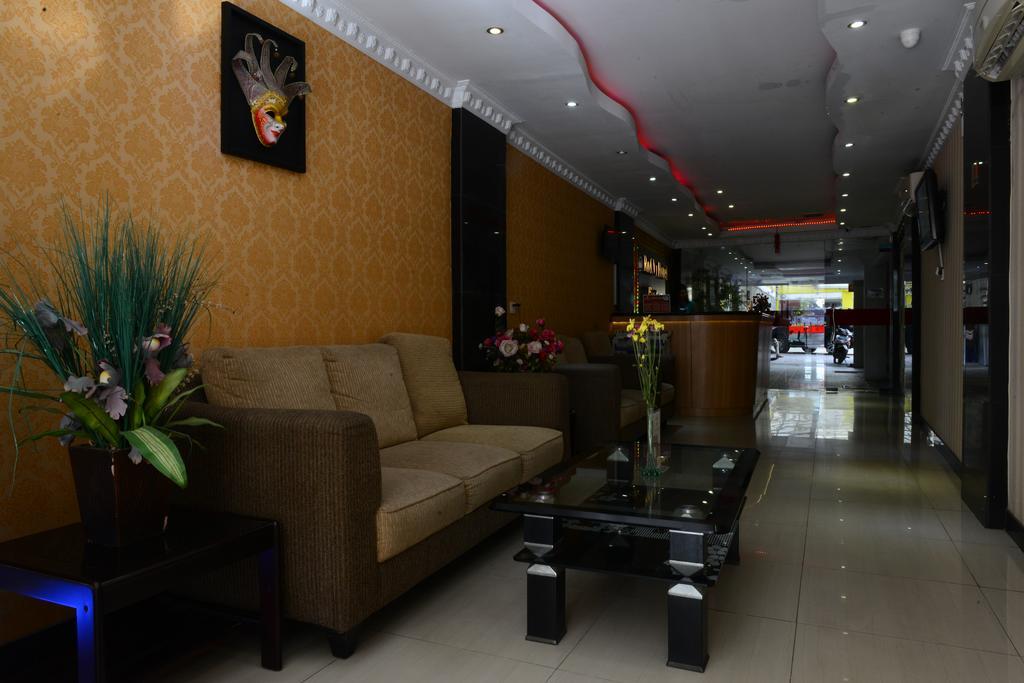 Hotel Rovi Boutique Yakarta Exterior foto