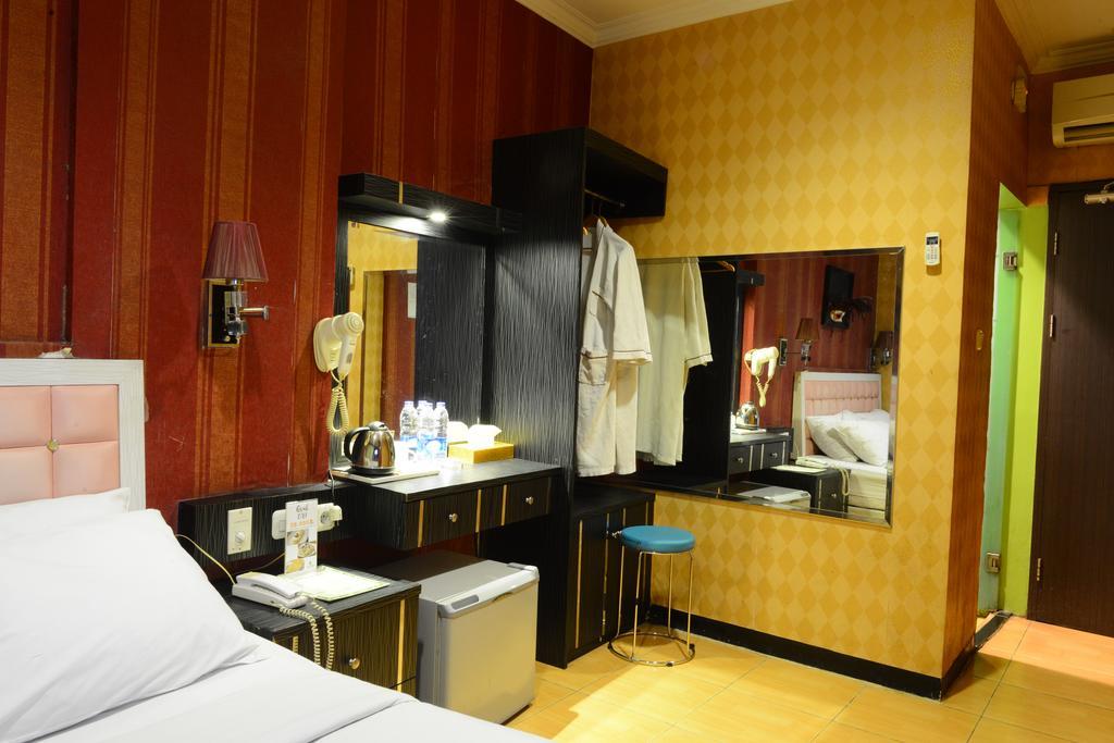 Hotel Rovi Boutique Yakarta Exterior foto